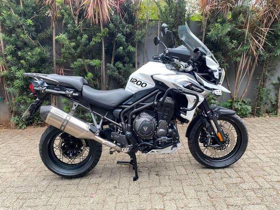 TRIUMPH TIGER 1200 XCA 